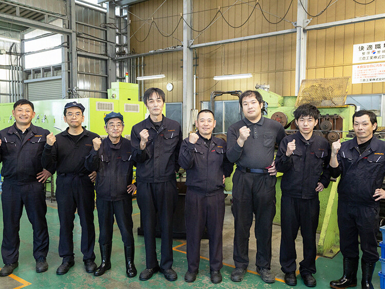 三倉工業はチームワーク