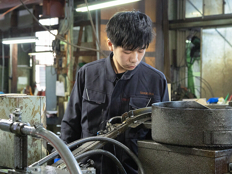 三倉工業のミーリング加工